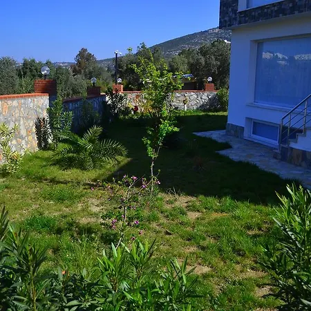 Rose Garden Villas
